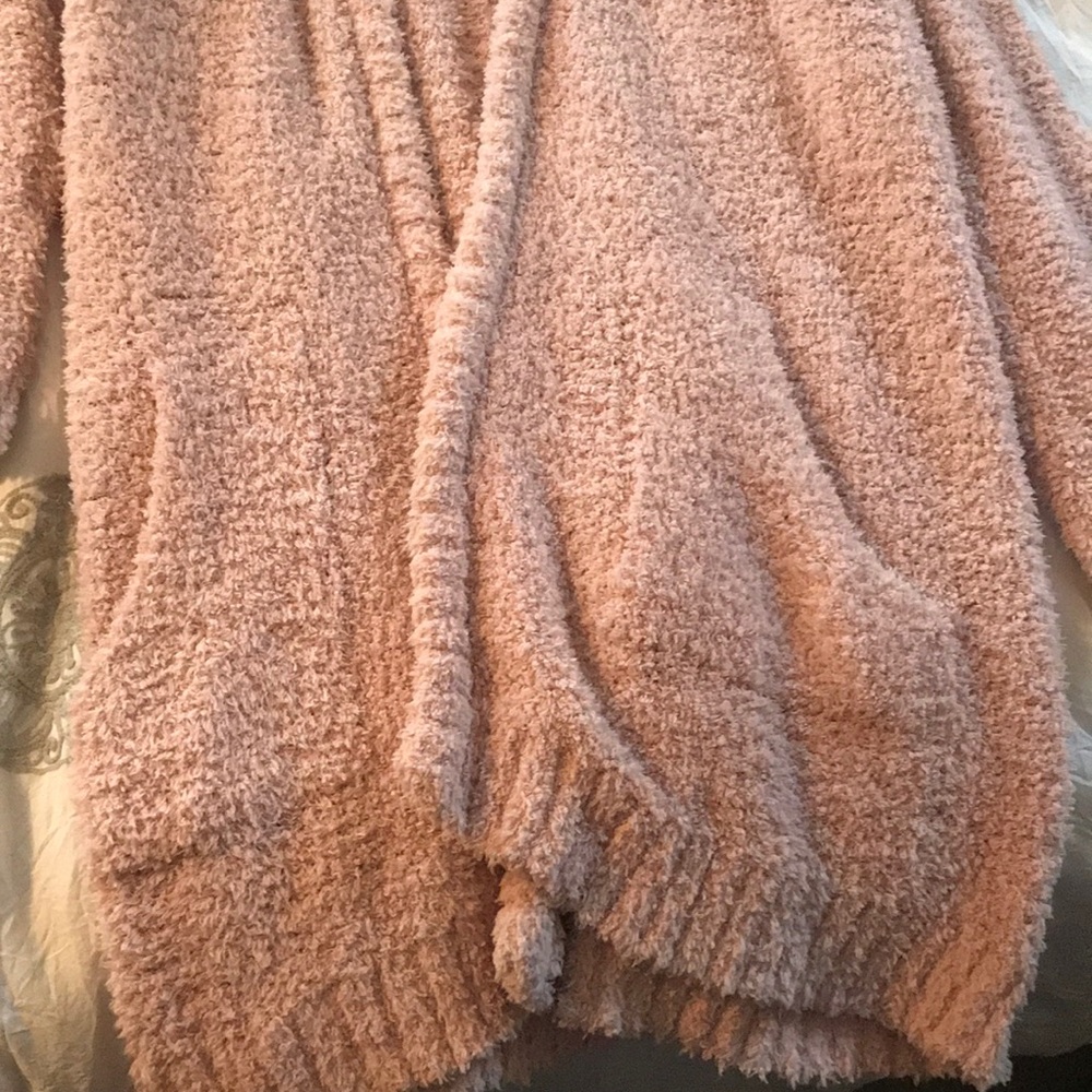 Fluffy Cardigan/Robe - Picture 3 of 4